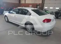 2015 Volkswagen Passat photo
