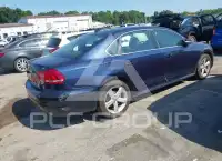 2015 Volkswagen Passat photo