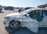2015 Volkswagen Passat photo