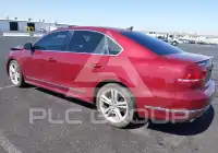 2015 Volkswagen Passat photo