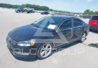 2015 Volkswagen Passat фото