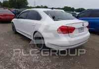 2015 Volkswagen Passat фото