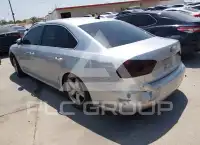 2015 Volkswagen Passat фото