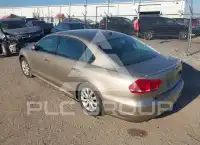 2015 Volkswagen Passat photo