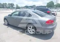 2015 Volkswagen Passat photo