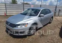 2015 Volkswagen Passat фото
