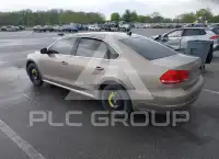 2015 Volkswagen Passat фото