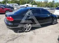 2015 Volkswagen Passat photo