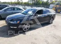 2015 Volkswagen Passat photo