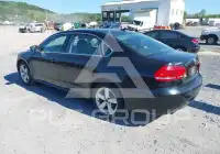 2015 Volkswagen Passat фото
