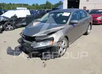 2015 Volkswagen Passat фото