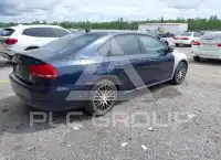 2015 Volkswagen Passat photo