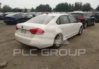 2015 Volkswagen Passat фото