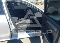 2015 Volkswagen Passat photo