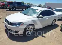 2015 Volkswagen Passat photo