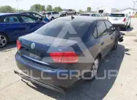 2015 Volkswagen Passat фото