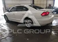2015 Volkswagen Passat фото