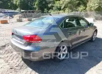 2015 Volkswagen Passat фото