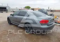 2015 Volkswagen Passat photo