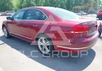 2015 Volkswagen Passat photo