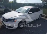 2015 Volkswagen Passat photo