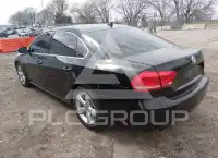 2015 Volkswagen Passat photo
