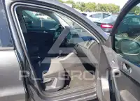 2015 Volkswagen Tiguan фото