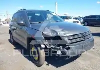 2015 Volkswagen Tiguan фото