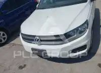 2015 Volkswagen Tiguan фото
