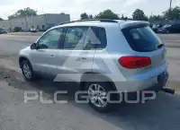 2015 Volkswagen Tiguan фото