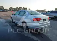 2015 Volkswagen Jetta photo