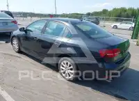 2015 Volkswagen Jetta photo