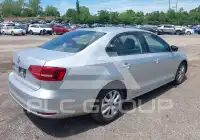 2015 Volkswagen Jetta фото