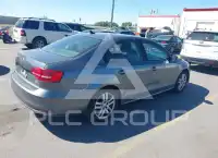 2015 Volkswagen Jetta фото