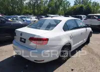 2015 Volkswagen Jetta photo