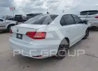 2015 Volkswagen Jetta photo