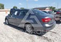 2015 Volkswagen Jetta фото