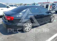 2015 Volkswagen Jetta photo