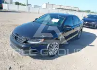 2015 Volkswagen Jetta photo