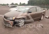 2015 Volkswagen Jetta photo