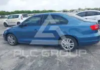 2015 Volkswagen Jetta photo