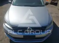 2015 Volkswagen Jetta photo