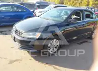 2015 Volkswagen Jetta photo