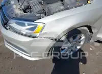 2015 Volkswagen Jetta photo