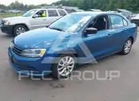 2015 Volkswagen Jetta фото