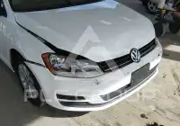 2015 Volkswagen GOLF photo