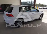 2015 Volkswagen GOLF photo