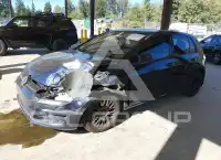 2015 Volkswagen GOLF photo