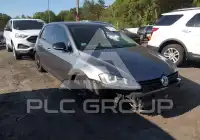 2015 Volkswagen GOLF photo