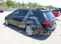 2015 Volkswagen GOLF photo